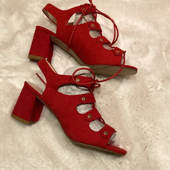 Faux suede lace up chunky sling backs. Size 9. - Picture 4 of 10